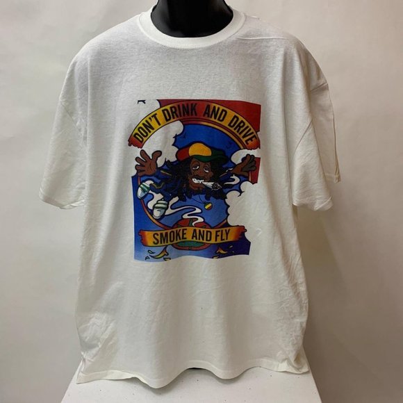 Gildan Other - Don't Drink & Drive! Smoke & FLY! t-shirt - Small
